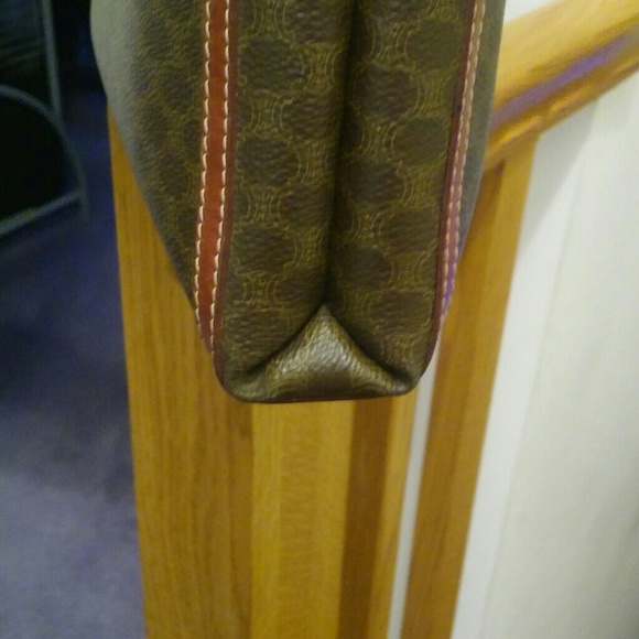 Celine...Additional photos of the wear on corners - Picture 3 of 3